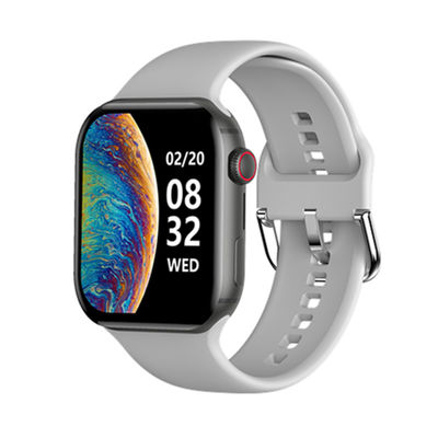 Un bon prix. 4G Smart Watch pour Android 8.1 avec mémoire flash et écran carré IPS de 2,02 pouces en ligne